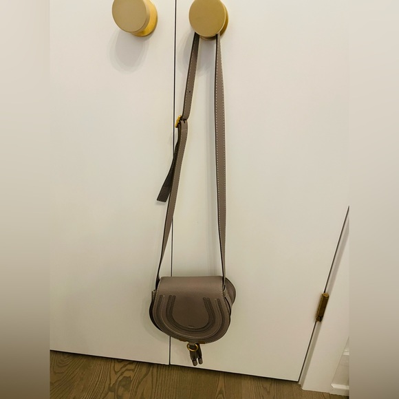 Chloe Small Marcie leather sadle bag. Authentic. No filter .Great condition - Picture 8 of 15